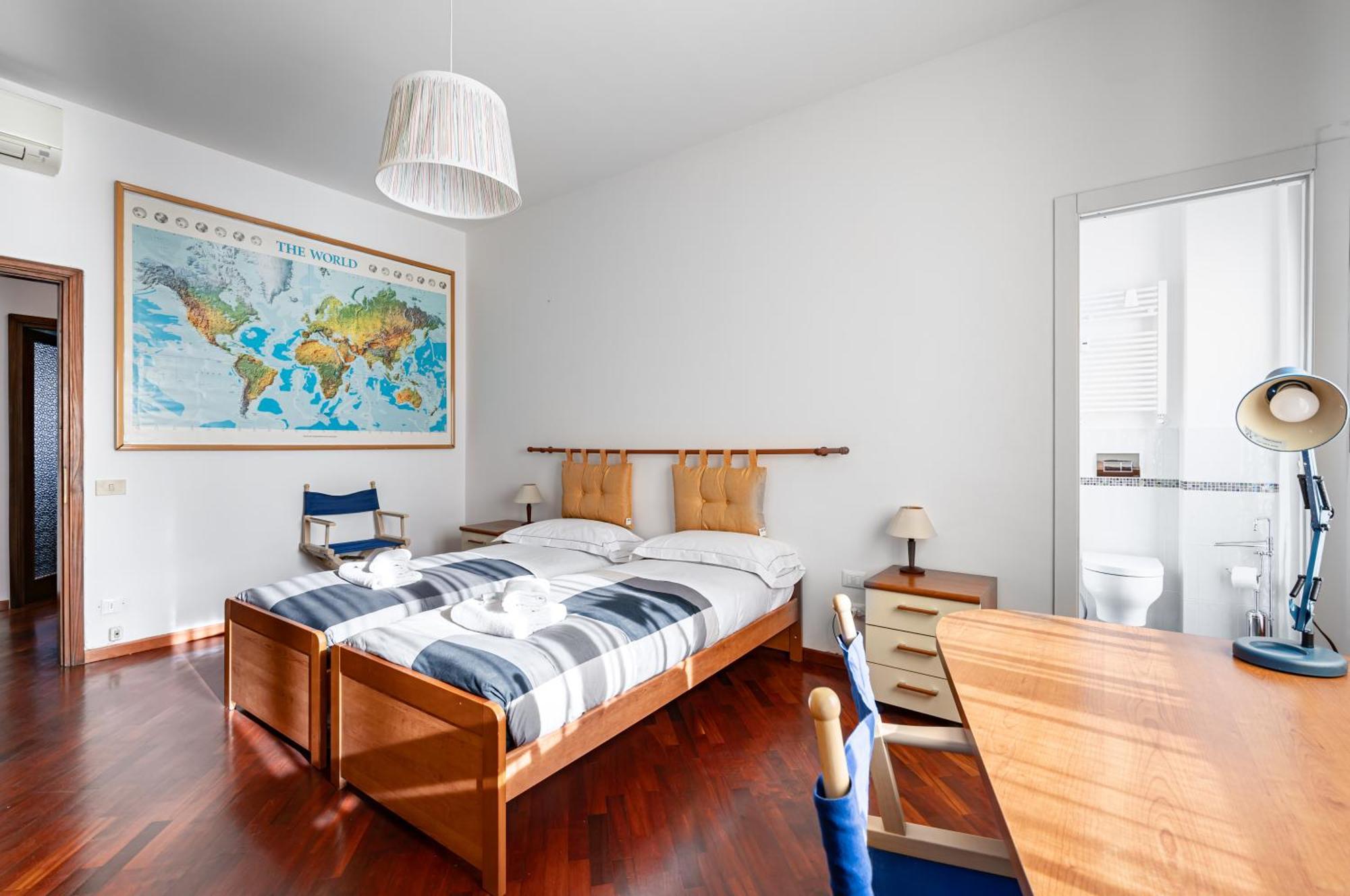 Visarno & University Roomy Flat X6 With Parking Florenz Exterior foto
