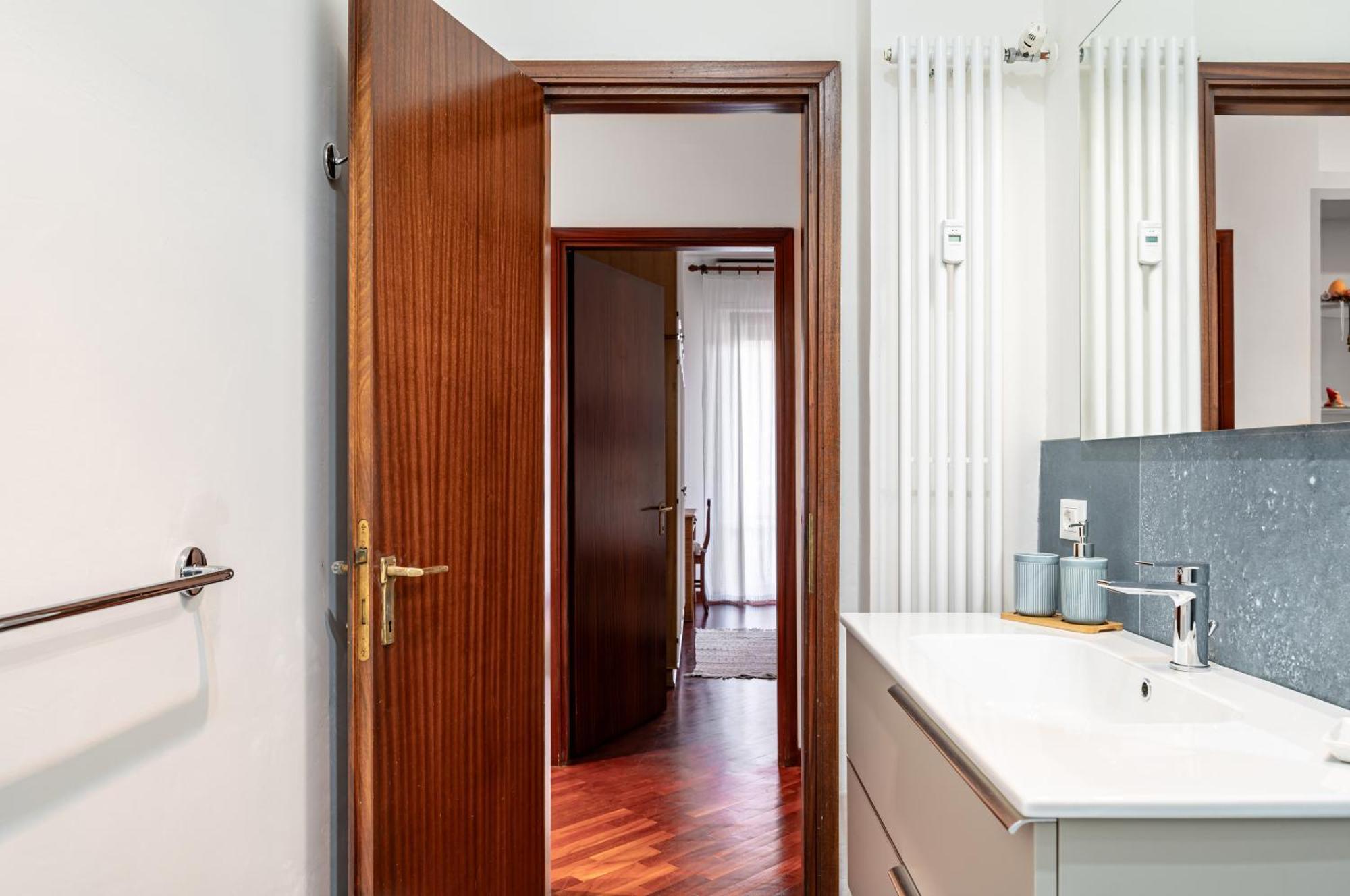 Visarno & University Roomy Flat X6 With Parking Florenz Exterior foto